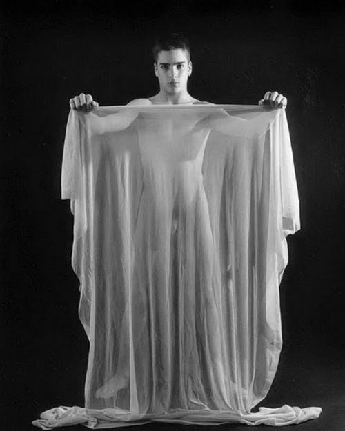 ohthentic:  stillrowing7: Reblog of a favorite, March 2016  Oh 