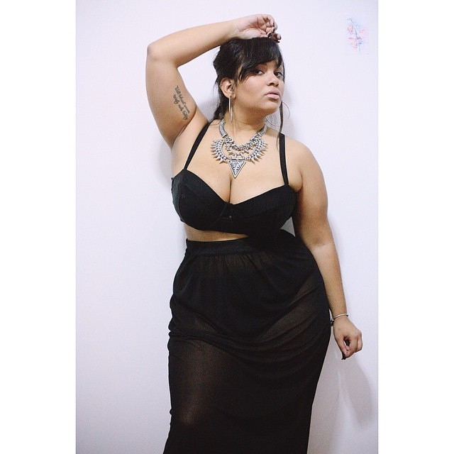luvisblack:  #LuvIsBlack #BeautifulBlackWoman #FullBeauty #ThickThursday