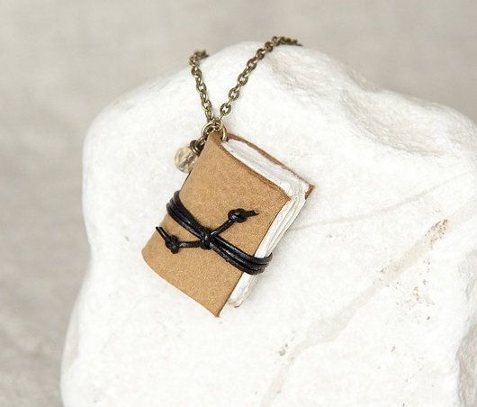 30 alucinantes regalos que le puedes hacer a un lector: