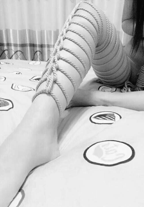 ropeart-slave:  你的陪伴 adult photos