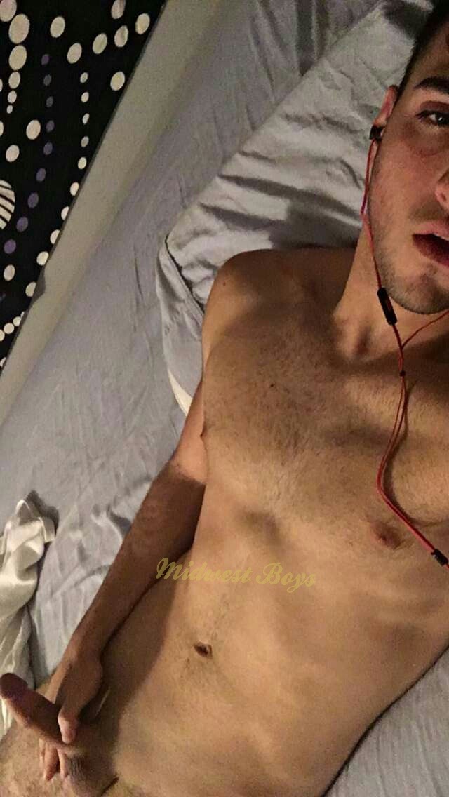 midwestboys:  Quick request Alexander
