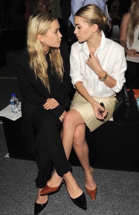 what-do-i-wear:  Mary-Kate and Ashley front row at J. Mendel’s S/S 2012 show in black and neutrals, 2011.