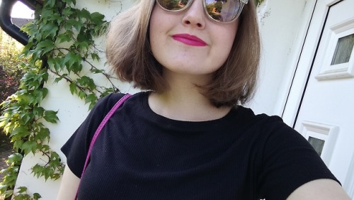 lesbianboyegas:i’m miss sugar pink liquor liquor lips. hit me with your sweet love, steal me w