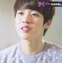 yeolidiot:   71-76/1OO Gifs Of Lee SungYeol ♡  