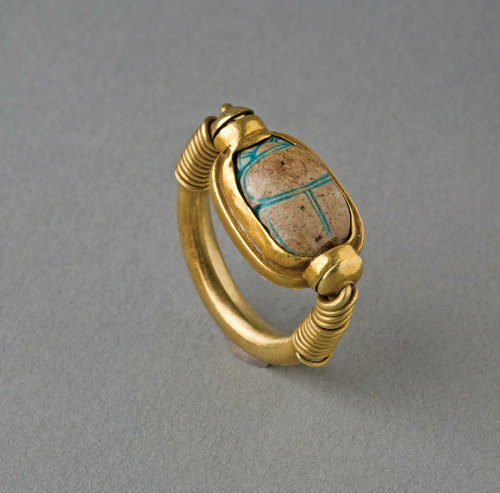 gemma-antiqua: Ancient Egyptian scarab ring dated to the New Kingdom, or a. 1540-1400 BCE. Foun