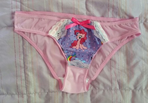cutepinkandsweet:My little pony undies! Get yours soon at cutepinkandsweet.etsy.com! !
