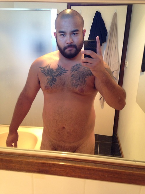 beefbudsblog:  For hot bears, cubs, chubs and otters, follow me at:beefbudsblog.tumblr.com