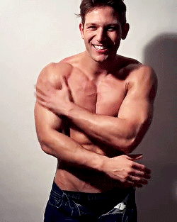 the-sword-in-the-stone:   Diego Sechi +   getting ready   backstage edits  jfpb