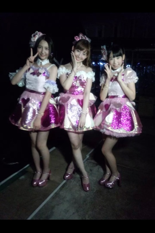 HKT 宮脇咲良さんと森保まどかさんのクリアファイル サイン付き