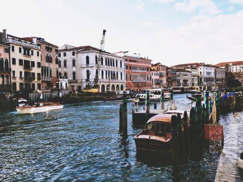 sokolovaisokolova: Venice Transportation: Vaporetto, Gondola, Traghetto and Boats. Pa
