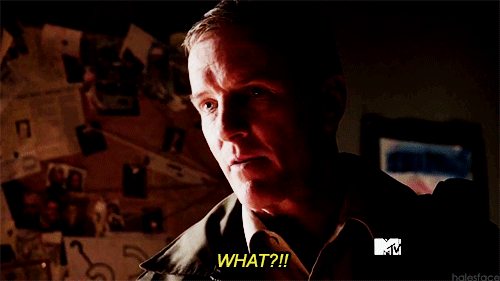 stereks-loft:halesface:who says we’re not getting sterek this season (✿◠‿◠)This is what really happe
