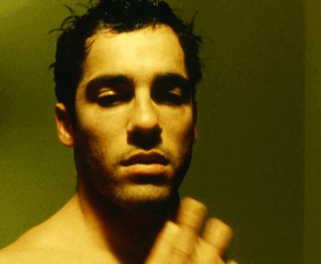 ultrafabius:  Alex Dimitriades in “Head On” (1998) 