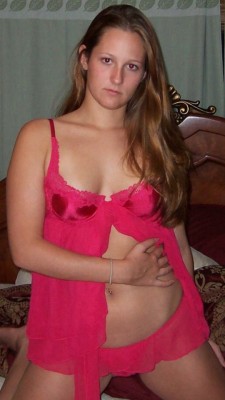 random-hotness-teen-milf:  1 of 2