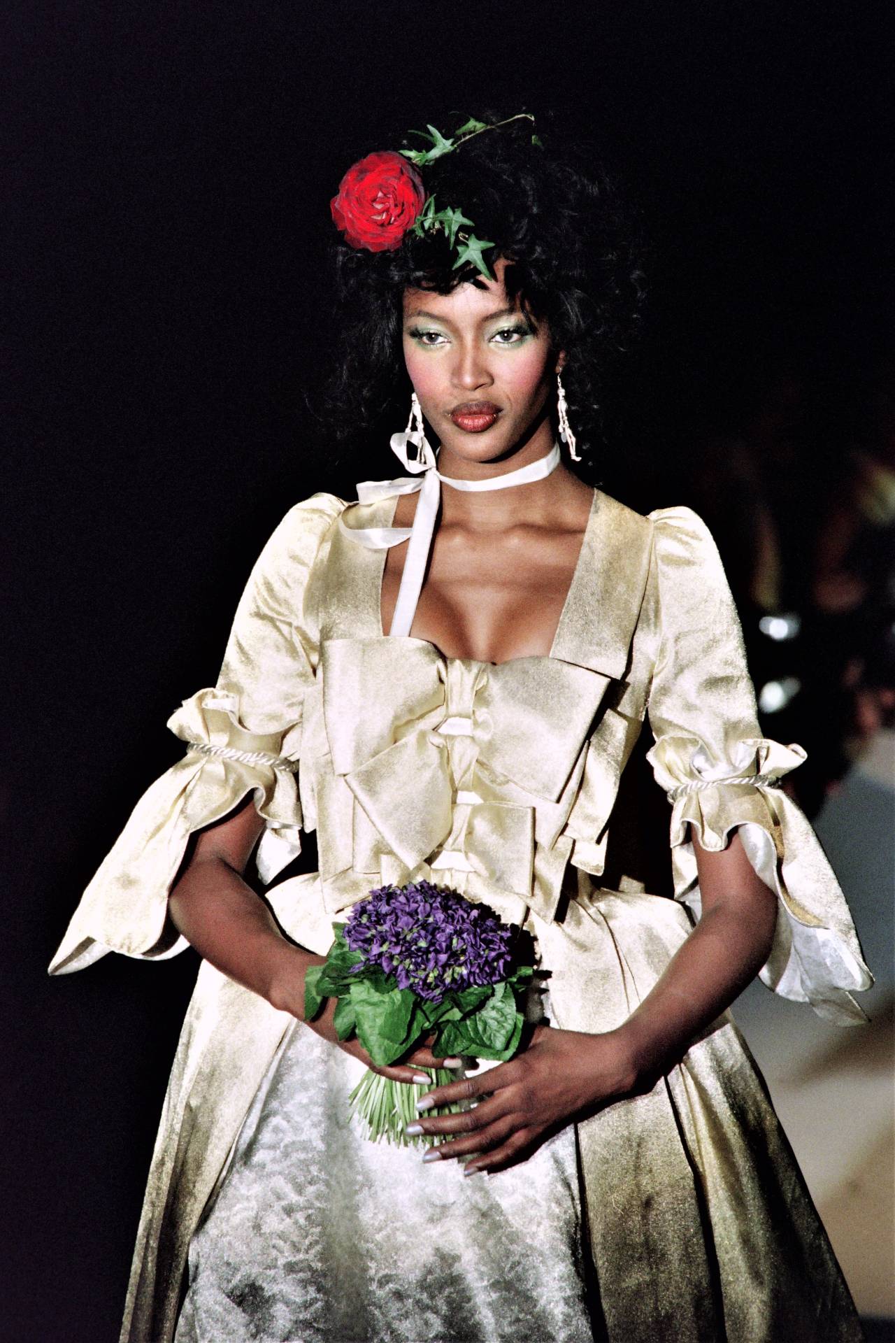 Naomi Campbell, 'Viva LaCocotte' AW95/96 by Vivienne Westwood - Vivienne  Westwood — Google Arts & Culture