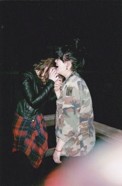 nipplesandpizza:  grunge-delrey:  †death†