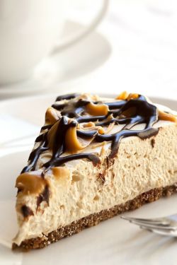 fullcravings:  Brownie Caramel Cheesecake