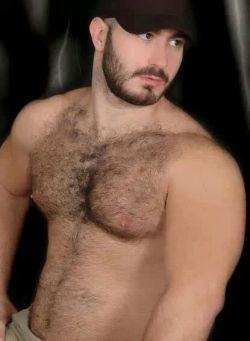 hairy-chests:  http://hairy-chests.tumblr.com      Submit MoDeL G      Cock - Gif