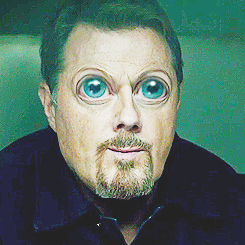 lostiel:  “Eyes are distracting. You see too much. You don’t see enough…” …and it’s hard to focus when you’re thinking those are some huge eyes 
