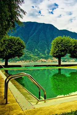 italian-luxury:  Lago di Como | More Landscape