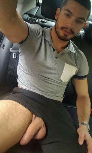 machosaldesnudo:  