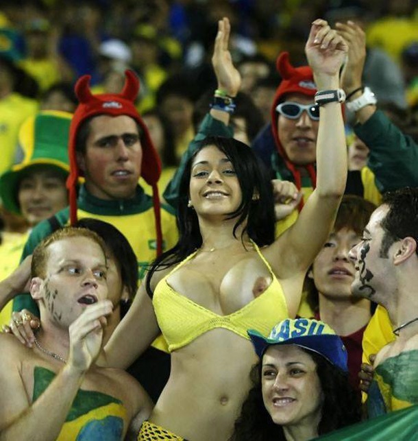 meusksetes:  VAI BRASIL!! Mostra sua tara!