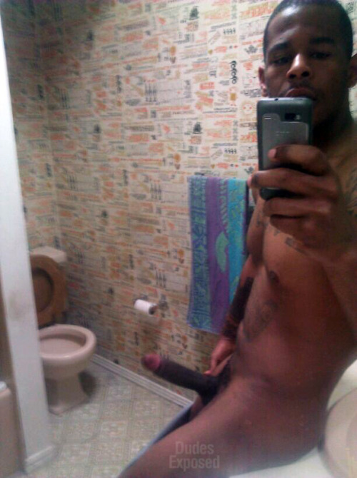 dickandnutt:  prettyblack1944:  dudes-exposed:  DE Exclusive: This is Anthony from Tuscon, Arizona. Huge cock! 8.5+ inches! Stay tuned for the next dude with a BBC later on today!  *Outstanding!  AMENt! 