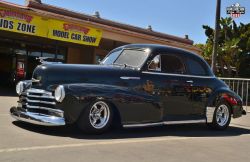 the-american-life-style:Chevrolet Stylemaster Coupe (1948) at Goodguys San Diego (als165)