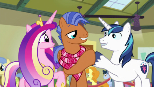 mylittlenanaki:Fun fact: while we were formally introduced to the character Spearhead in season 7, we first saw him in season 5′s Rarity Investigates! as one of the three hallway guards Rainbow Dash and Rarity interrogate.