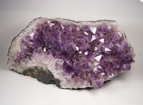 bijoux-et-mineraux:  Amethyst - Rio Grande do Sul, Brazil