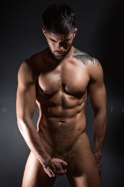 beautifulsexymens:  beautiful sexy men… over 20,000 followers thank you… 80,000