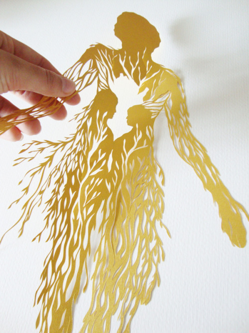 lohrien:  Papercuts by Monique van Uden behance - flickr 