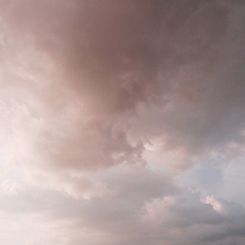 lavendervalar:  D299/365 // May 25credit🌙 (pls don’t delete) Tornado in my heartBrings