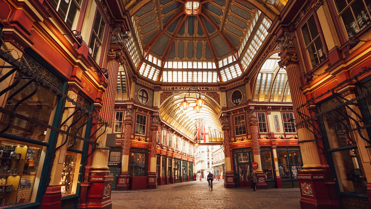 London - Leadenhall Market
Otherwise known as the Diagon Alley film location in Harry Potter :)