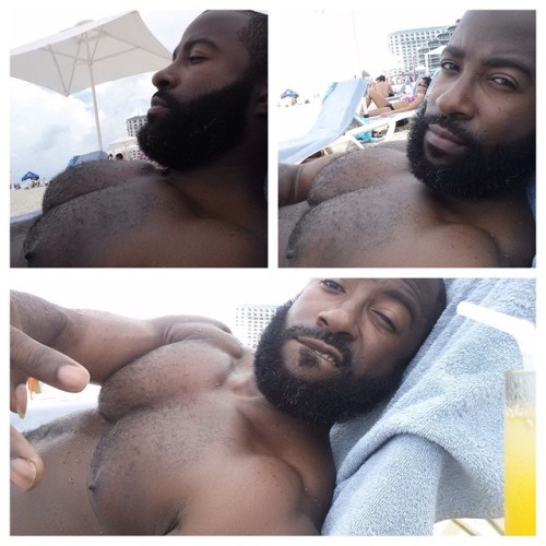 seeker310:  blackgaygifs:  sexy bearded muscle daddy Brik… #thatbulgetho - black men with beards at black gay gifs.  POWERFUL Good looking Sexy Bros with GREAT muscles!! please reblog his phyness