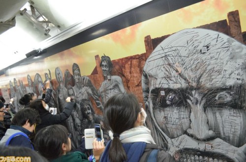fuku-shuu:   Japan Railway’s Shinjuku Station has unveiled today (February 15th, 2016) a scratchable wall poster to promote KOEI TECMO’s upcoming Shingeki no Kyojin Playstation game! Commuters and fans alike can participate in the “Recapturing