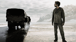 gifs-lost:Sayid Jarrah + Flashbacks