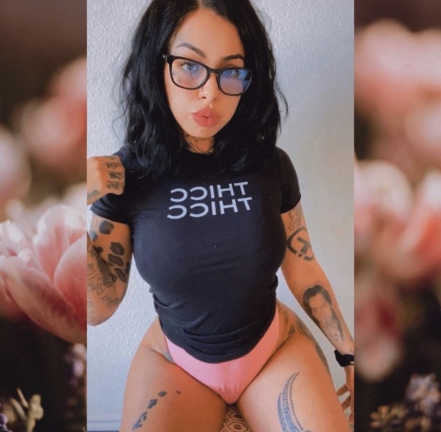 https://64.media.tumblr.com/5ece3fe2415b491606cc21d5ab7885f4/728a8d65e4ba6b41-c1/s640x960/9eb7a8e2904d93fd6dc8b5f46f2402b623f15ee3.jpg