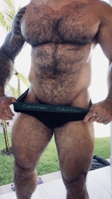 daddy-big-bulge: