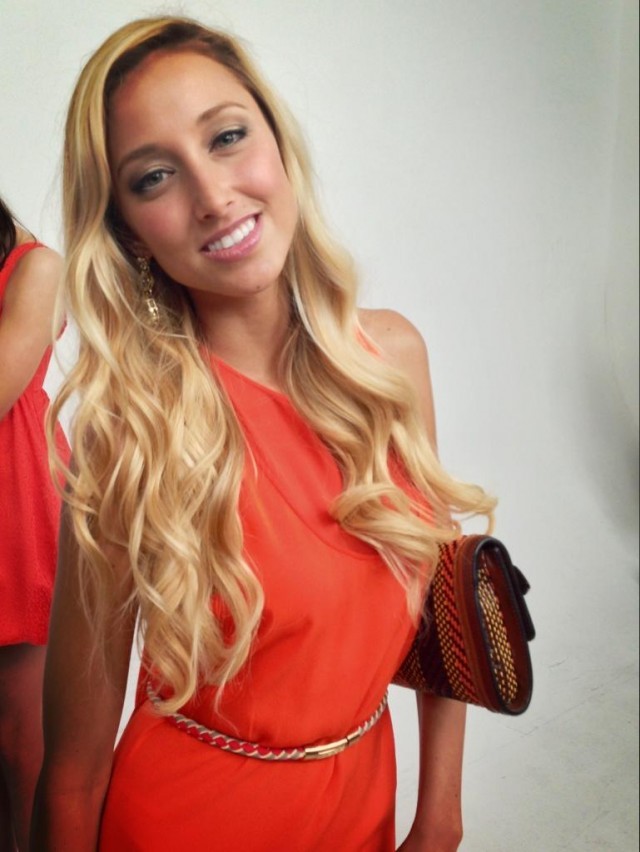 Sofia Sisniega — Gossip Girl: Acapulco Presentation