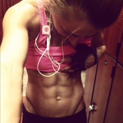 nothing-but-fitness-girls:  Mattie Rogers  Lines, cut, deffention&hellip; Amazing