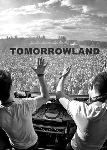 tomorroland | via Tumblr på We Heart It http://weheartit.com/entry/70053999/via/YaniMartinez