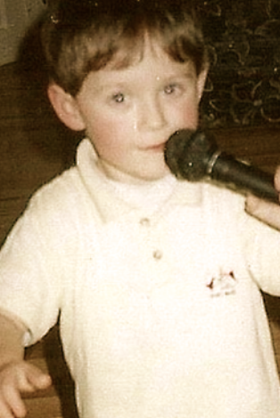  @NiallOfficial: Yesss ! I’m 20 ! Wohooo ! No more teens! 