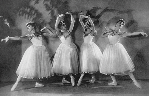 Molly Brown, Laurel Martyn, Julia Farron and Guinevere Parry in the pas-de-quatre from Frederick Ash