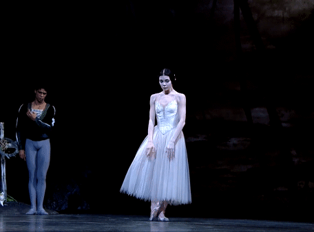 balletroyale:Natalia Osipova in Giselle (Royal Ballet) 