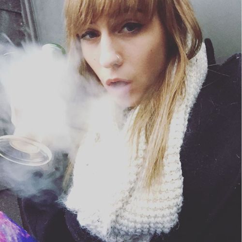 Falling awake  And that&rsquo;s just the way it goes #girl #selfie #girlswhosmoke #cloud