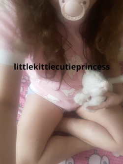 littlekittiecutieprincess:  Aren’t I just the most adorable baby princess? Mummy @littlefallenprincess is going to be so excited to dress me up in all these cute things and snuggle me when I next visit!Thank you so so so so so much @jorde98 for the