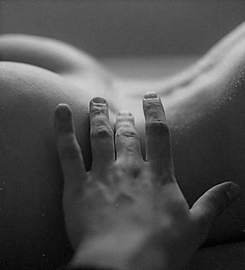 apassionateman:She wants and craves your hands.Touch her skin and body,Caressing tenderly andOwning her completely.She wants to purr softly,and moan deeply.Give all of her,Your hands!   @empoweredinnocence my princess 