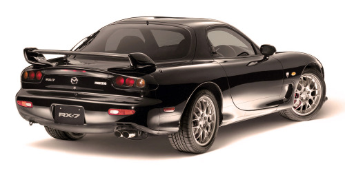 carsthatnevermadeit:  Mazda RX-7 Spirit R, 2002. The final edition of the RX-7 