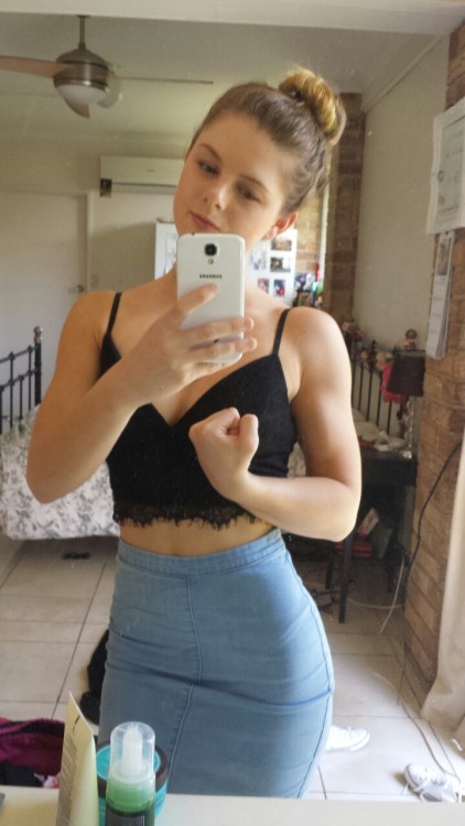 jaydeyfit:  Mixing muscles and femininity since ‘96