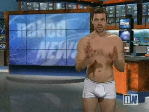 famousnudenaked:  Jack Lange Frontal Nude in Naked News*Descargar Video / Download